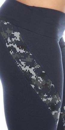Sexy Hi Lo Waist Blue Digital Camo Combat Athletic Capri Pants - Navy Blue/Blue Musotica.com