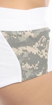 Sexy Unbroken Honor Military Universal Green Scrunch Back Work Out Shorts - White/Green Musotica.com